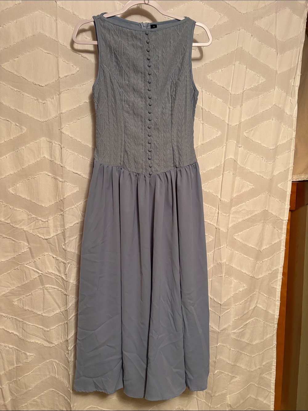 Light Slate Blue Sleeveless Midi Dress with decorative Button-Front Bodice